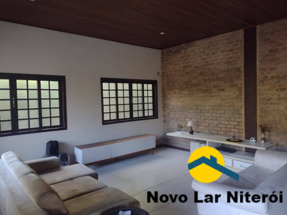 Casa à Venda, 2.060 m² em Várzea Das Moças - Niterói