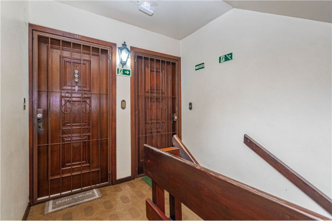 Imagem Apartamento com 3 Quartos à Venda, 83 m² em Menino Deus - Porto Alegre Imagem Apartamento com 3 Quartos à Venda, 83 m² em Menino Deus - Porto Alegre