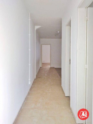 Imagem Galpão para Alugar, 746 m² em São João - Porto Alegre