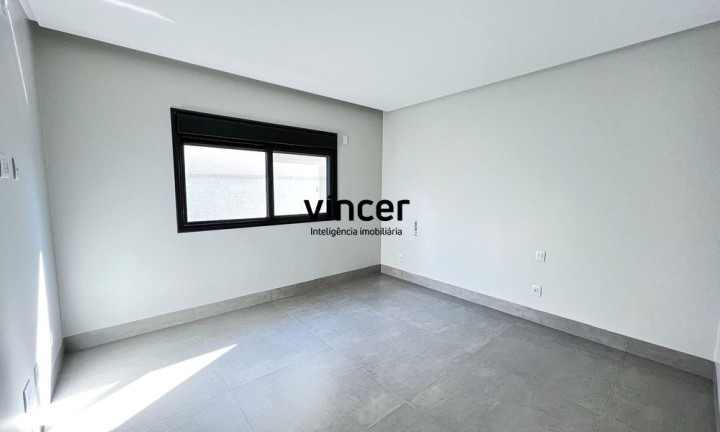 Imagem Casa com 4 Quartos à Venda, 245 m² em Residencial Goiânia Golfe Clube - Goiânia Imagem Casa com 4 Quartos à Venda, 245 m² em Residencial Goiânia Golfe Clube - Goiânia