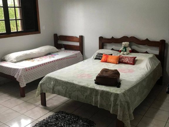 Imagem Casa com 5 Quartos à Venda, em Jardim Carolina - Ubatuba Imagem Casa com 5 Quartos à Venda, em Jardim Carolina - Ubatuba