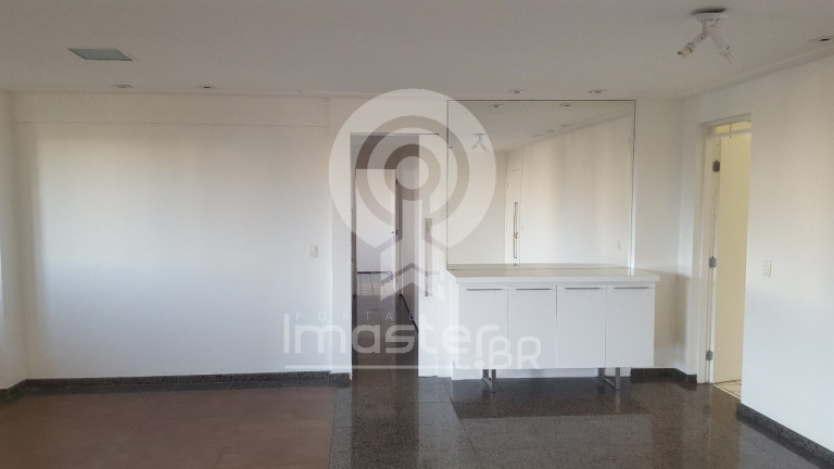 Imagem Apartamento com 3 Quartos à Venda, 126 m² em Varjota - Fortaleza Imagem Apartamento com 3 Quartos à Venda, 126 m² em Varjota - Fortaleza