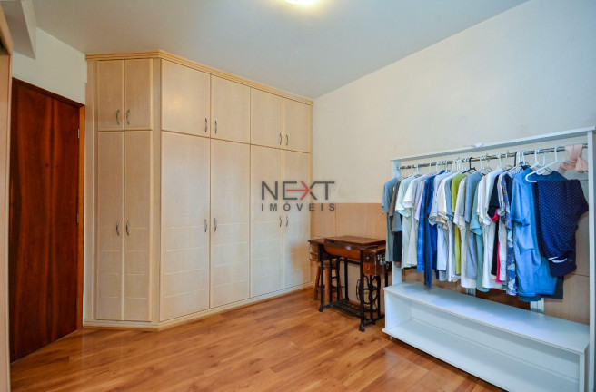 Imagem Casa com 4 Quartos à Venda, 225 m² em Pilarzinho - Curitiba