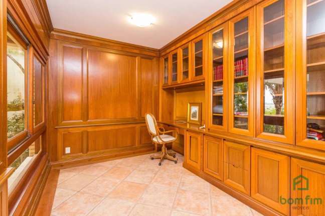 Imagem Casa com 4 Quartos à Venda, 1.107 m² em Vila Assunção - Porto Alegre Imagem Casa com 4 Quartos à Venda, 1.107 m² em Vila Assunção - Porto Alegre