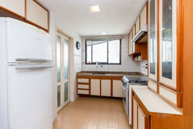 Imagem Imóvel com 3 Quartos à Venda, 120 m² em Moema - São Paulo Imagem Imóvel com 3 Quartos à Venda, 120 m² em Moema - São Paulo