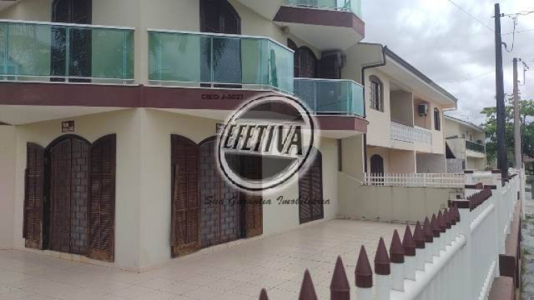Imagem Casa com 4 Quartos à Venda, 312 m² em Marajó - Matinhos Imagem Casa com 4 Quartos à Venda, 312 m² em Marajó - Matinhos