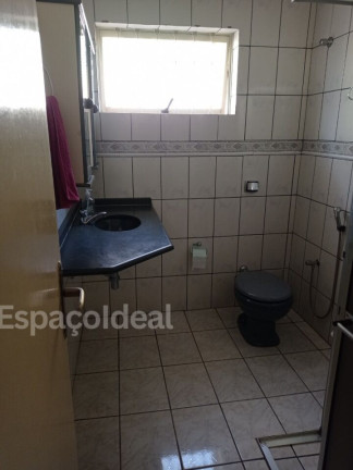 Imagem Casa com 4 Quartos à Venda, 220 m² em Vila Santa Cecília - Lençóis Paulista Imagem Casa com 4 Quartos à Venda, 220 m² em Vila Santa Cecília - Lençóis Paulista