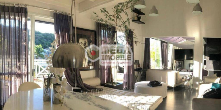 Imagem Apartamento com 3 Quartos à Venda, 160 m² em Lagoa Da Conceição - Florianópolis Imagem Apartamento com 3 Quartos à Venda, 160 m² em Lagoa Da Conceição - Florianópolis