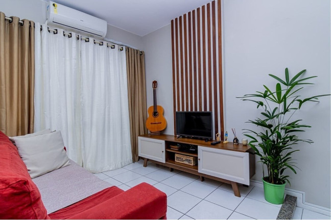 Imagem Imóvel com 2 Quartos à Venda, 71 m² em Centro - Balneário Camboriú Imagem Imóvel com 2 Quartos à Venda, 71 m² em Centro - Balneário Camboriú