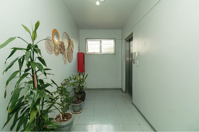 Imagem Imóvel com 1 Quarto à Venda, 43 m² em Jardim Sabará - Porto Alegre Imagem Imóvel com 1 Quarto à Venda, 43 m² em Jardim Sabará - Porto Alegre