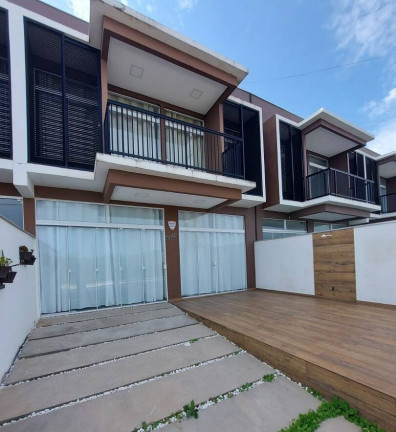 Imagem Casa com 3 Quartos à Venda, 100 m² em Salinas - Balneário Barra Do Sul Imagem Casa com 3 Quartos à Venda, 100 m² em Salinas - Balneário Barra Do Sul