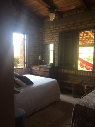 Imagem Casa com 3 Quartos à Venda, 1.980 m² em águas Claras - Viamão