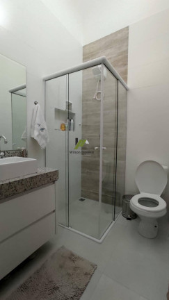 Imagem Casa com 3 Quartos à Venda, 75 m²
