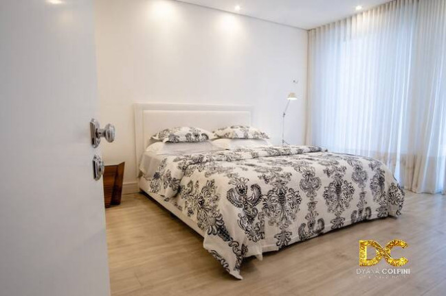 Imagem Casa de Condomínio com 5 Quartos à Venda, 353 m² em Petrópolis - Várzea Grande Imagem Casa de Condomínio com 5 Quartos à Venda, 353 m² em Petrópolis - Várzea Grande