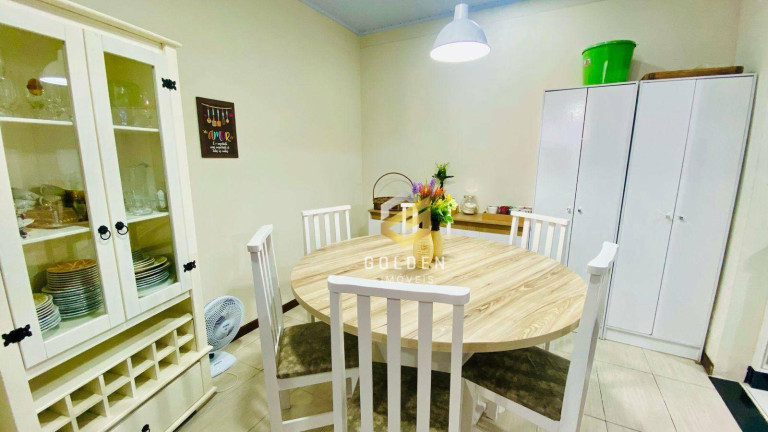 Imagem Casa com 4 Quartos à Venda, 135 m² em Bombas - Bombinhas Imagem Casa com 4 Quartos à Venda, 135 m² em Bombas - Bombinhas