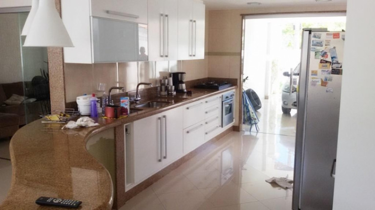 Imagem Casa com 4 Quartos à Venda, em Pontinha - Araruama Imagem Casa com 4 Quartos à Venda, em Pontinha - Araruama