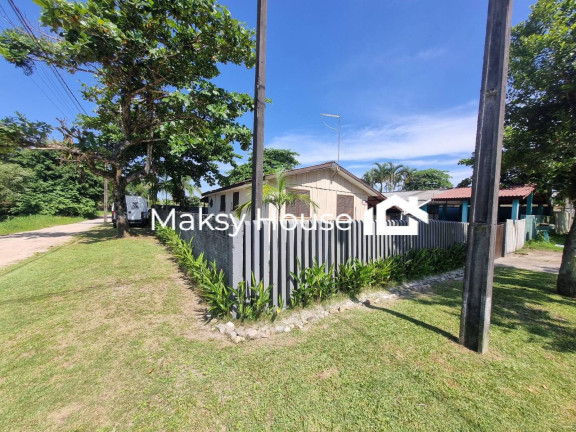 Imagem Sobrado com 3 Quartos à Venda, 101 m² em Bal. Nereidas - Guaratuba Imagem Sobrado com 3 Quartos à Venda, 101 m² em Bal. Nereidas - Guaratuba