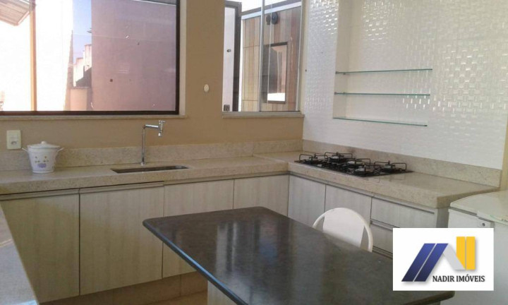 Imagem Casa com 3 Quartos à Venda, 600 m² em João Paulo Ii - Pouso Alegre Imagem Casa com 3 Quartos à Venda, 600 m² em João Paulo Ii - Pouso Alegre