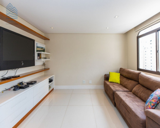 Imagem Imóvel com 4 Quartos à Venda, 196 m² em Moema - São Paulo Imagem Imóvel com 4 Quartos à Venda, 196 m² em Moema - São Paulo