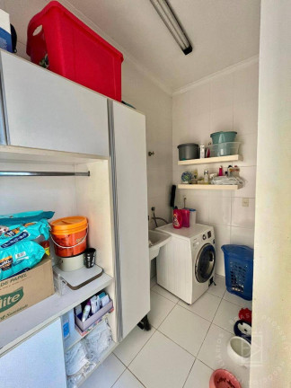 Imagem Casa com 3 Quartos à Venda, 240 m² em Loteamento Villa Branca - Jacareí Imagem Casa com 3 Quartos à Venda, 240 m² em Loteamento Villa Branca - Jacareí