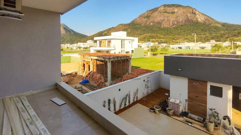 Imagem Casa com 4 Quartos à Venda, 240 m² em Inoã - Maricá Imagem Casa com 4 Quartos à Venda, 240 m² em Inoã - Maricá