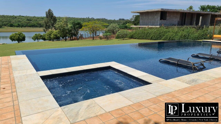 Imagem Casa de Condomínio com 6 Quartos à Venda, em Quinta Do Lago - Avaré Imagem Casa de Condomínio com 6 Quartos à Venda, em Quinta Do Lago - Avaré