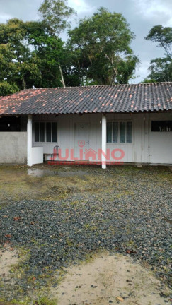 Imagem Casa com 3 Quartos à Venda, em Costeira - Balneário Barra Do Sul Imagem Casa com 3 Quartos à Venda, em Costeira - Balneário Barra Do Sul