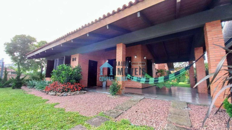 Imagem Casa com 3 Quartos à Venda, 290 m² em Centro - Imbé Imagem Casa com 3 Quartos à Venda, 290 m² em Centro - Imbé
