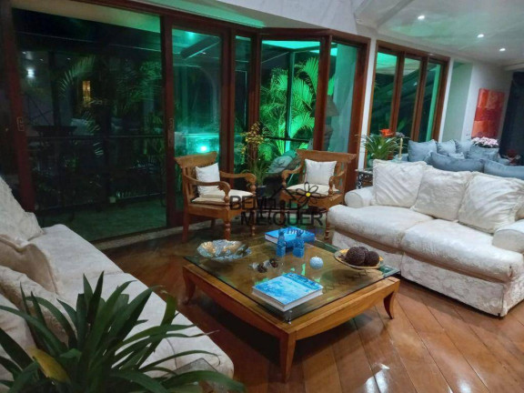 Imagem Sobrado com 4 Quartos à Venda, 560 m² em Morada Dos Pássaros - Barueri Imagem Sobrado com 4 Quartos à Venda, 560 m² em Morada Dos Pássaros - Barueri