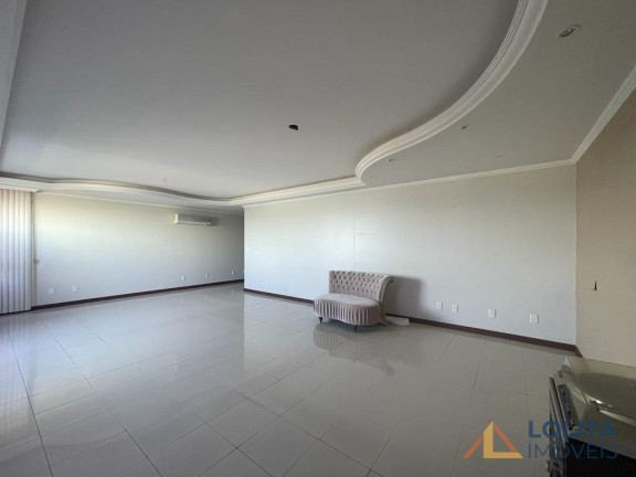 Imagem Apartamento com 4 Quartos à Venda, 224 m² em Centro - Florianopolis