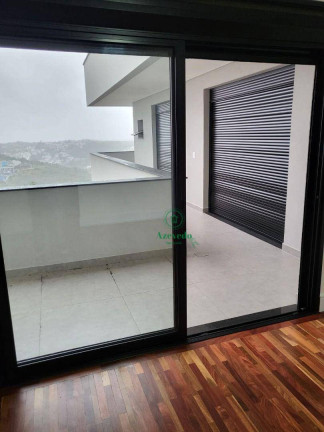 Imagem Sobrado com 3 Quartos à Venda, 355 m² em Jardim Imperial Hills Iii - Arujá Imagem Sobrado com 3 Quartos à Venda, 355 m² em Jardim Imperial Hills Iii - Arujá