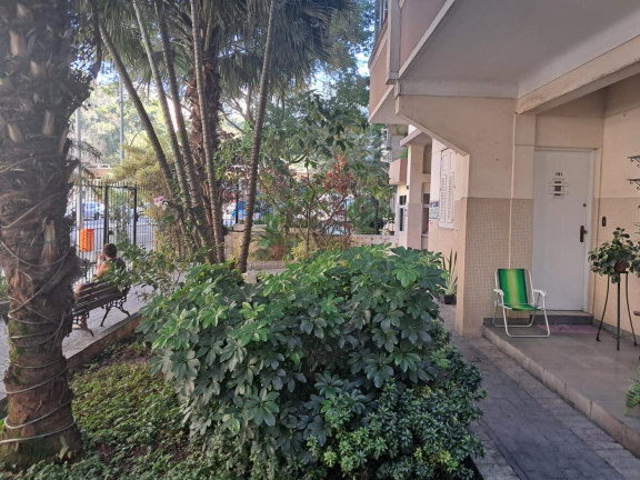 Imagem Apartamento com 2 Quartos à Venda,  em Laranjeiras - Rio De Janeiro