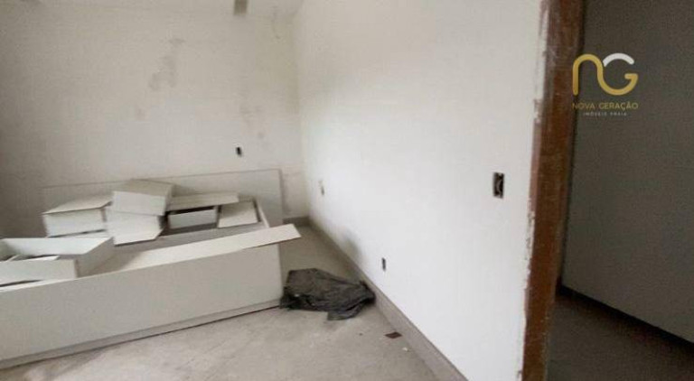 Imagem Cobertura com 4 Quartos à Venda, 640 m² em Canto Do Forte - Praia Grande Imagem Cobertura com 4 Quartos à Venda, 640 m² em Canto Do Forte - Praia Grande