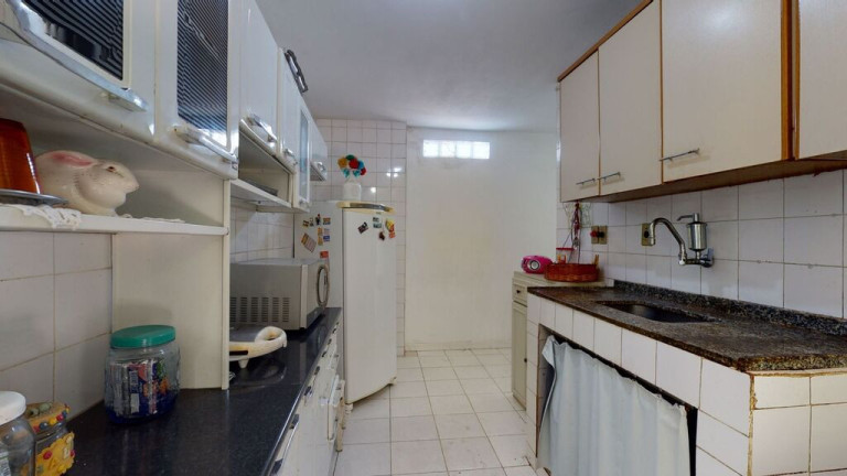 Imagem Casa com 6 Quartos à Venda, em Pechincha - Rio De Janeiro Imagem Casa com 6 Quartos à Venda, em Pechincha - Rio De Janeiro