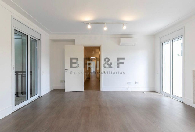 Imagem Casa com 4 Quartos à Venda, 720 m² em Jardim Petropolis - São Paulo Imagem Casa com 4 Quartos à Venda, 720 m² em Jardim Petropolis - São Paulo