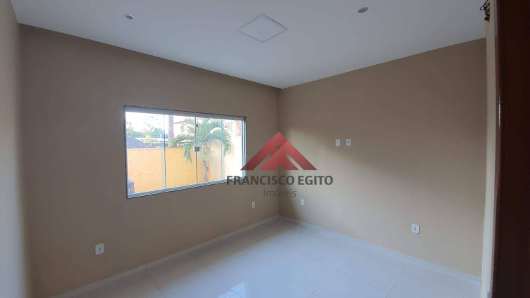 Imagem Casa com 3 Quartos à Venda, 360 m² em Jardim Catarina - São Gonçalo Imagem Casa com 3 Quartos à Venda, 360 m² em Jardim Catarina - São Gonçalo