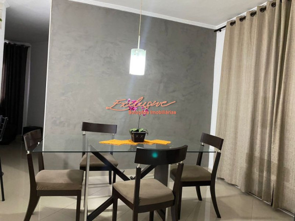 Imagem Casa com 3 Quartos à Venda, 450 m² Imagem Casa com 3 Quartos à Venda, 450 m²