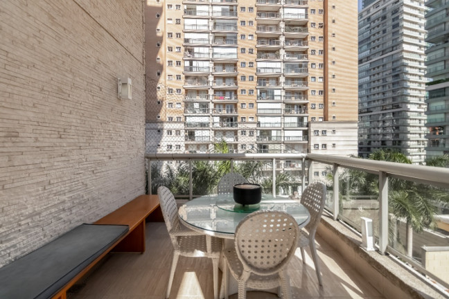 Imagem Apartamento com 2 Quartos à Venda, 146 m² em Vila Nova Conceição - São Paulo Imagem Apartamento com 2 Quartos à Venda, 146 m² em Vila Nova Conceição - São Paulo