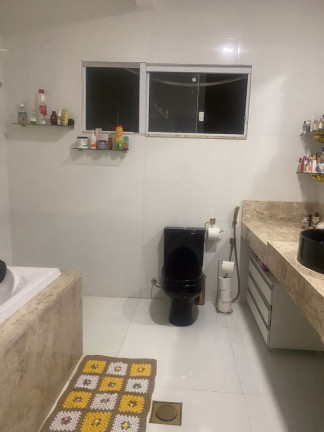 Imagem Casa com 4 Quartos à Venda, 200 m² em Miragem - Lauro De Freitas Imagem Casa com 4 Quartos à Venda, 200 m² em Miragem - Lauro De Freitas