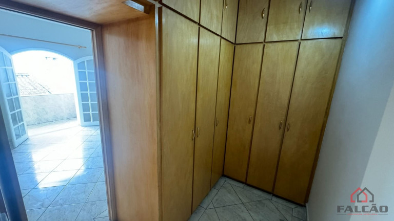 Imagem Sobrado com 4 Quartos à Venda, 226 m² em Embaré - Santos Imagem Sobrado com 4 Quartos à Venda, 226 m² em Embaré - Santos