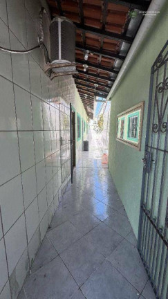 Imagem Casa com 2 Quartos à Venda, 71 m² em Maracanã - Praia Grande Imagem Casa com 2 Quartos à Venda, 71 m² em Maracanã - Praia Grande