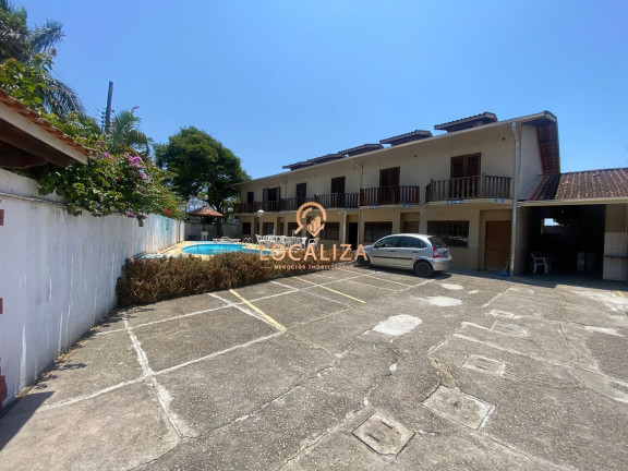 Imagem Imóvel com 14 Quartos à Venda, 517 m² em Pontal De Santa Marina - Caraguatatuba Imagem Imóvel com 14 Quartos à Venda, 517 m² em Pontal De Santa Marina - Caraguatatuba