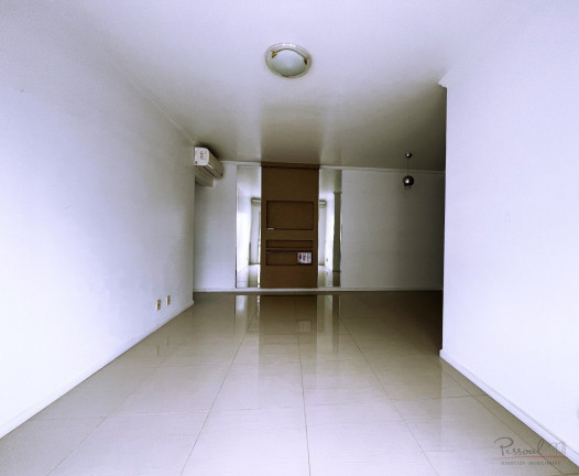 Imagem Apartamento com 3 Quartos à Venda, 121 m² em Centro - Florianópolis Imagem Apartamento com 3 Quartos à Venda, 121 m² em Centro - Florianópolis
