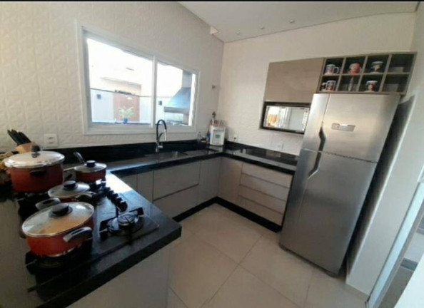 Imagem Casa de Condomínio com 3 Quartos à Venda, 134 m² em Jardim Celeste - Jundiaí