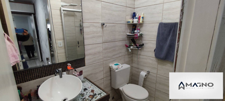 Imagem Casa de Condomínio com 3 Quartos à Venda, 143 m² em Fag - Cascavel