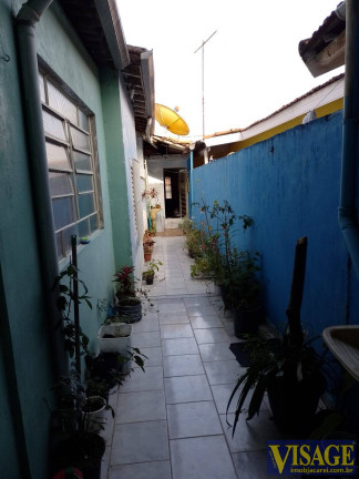 Imagem Casa com 4 Quartos à Venda,  em Jd. Das Industrias - Jacareí