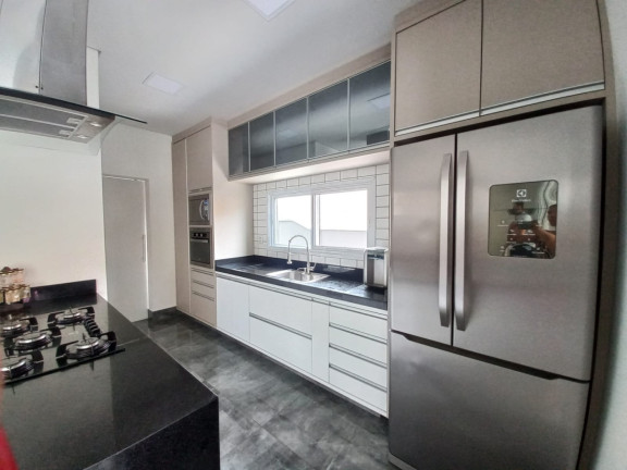 Imagem Casa de Condomínio com 3 Quartos à Venda, 221 m² em Alto Do Cardoso - Pindamonhangaba Imagem Casa de Condomínio com 3 Quartos à Venda, 221 m² em Alto Do Cardoso - Pindamonhangaba