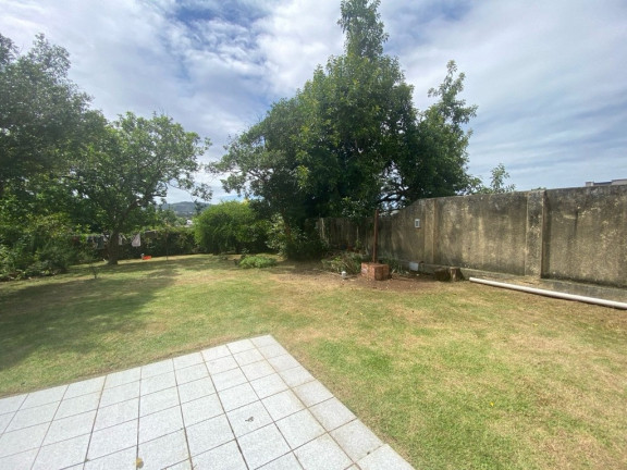Imagem Casa com 3 Quartos à Venda,  em Jardim Do Salso - Porto Alegre