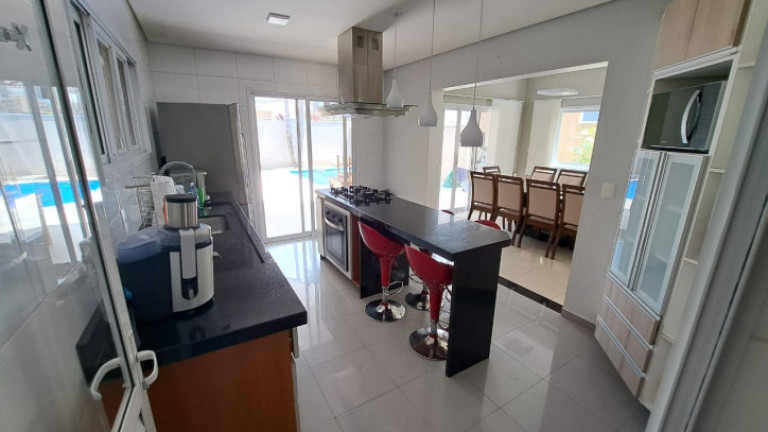Imagem Casa com 3 Quartos à Venda, 248 m² em Urbanova - São José Dos Campos