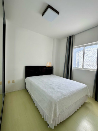 Imagem Imóvel com 3 Quartos à Venda, 121 m² em Centro - Balneário Camboriú Imagem Imóvel com 3 Quartos à Venda, 121 m² em Centro - Balneário Camboriú